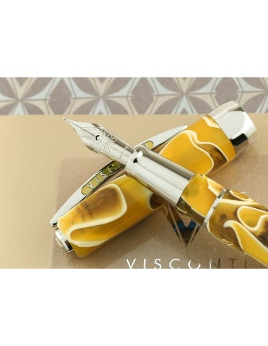 Visconti Opera Master Savanna Limited Edition Fountain Pen de la marque